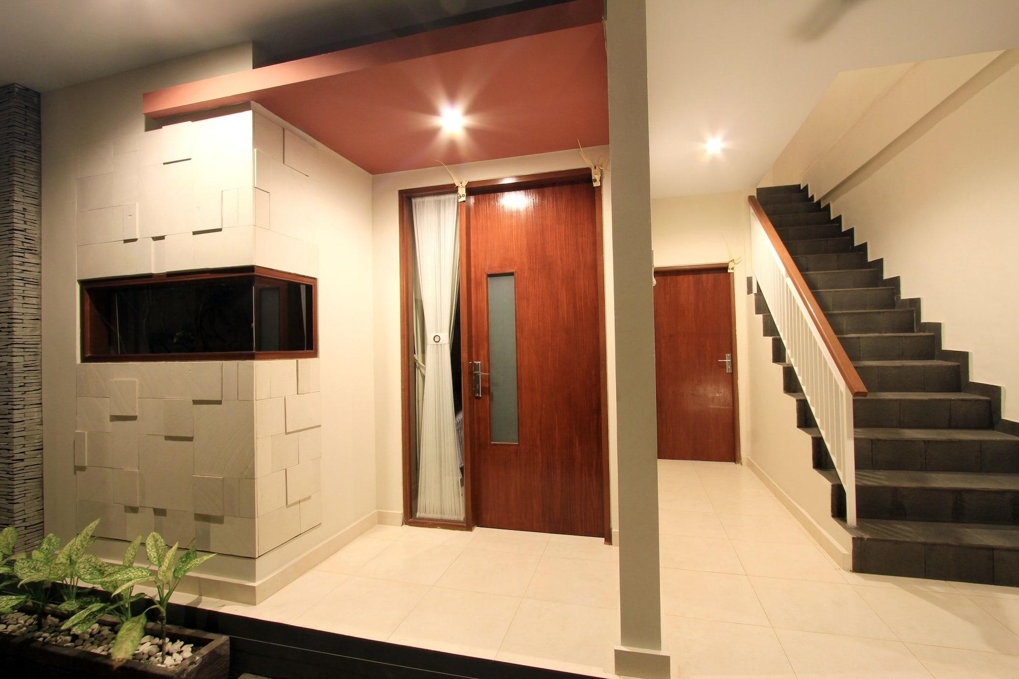Saren Guest House Canggu المظهر الخارجي الصورة