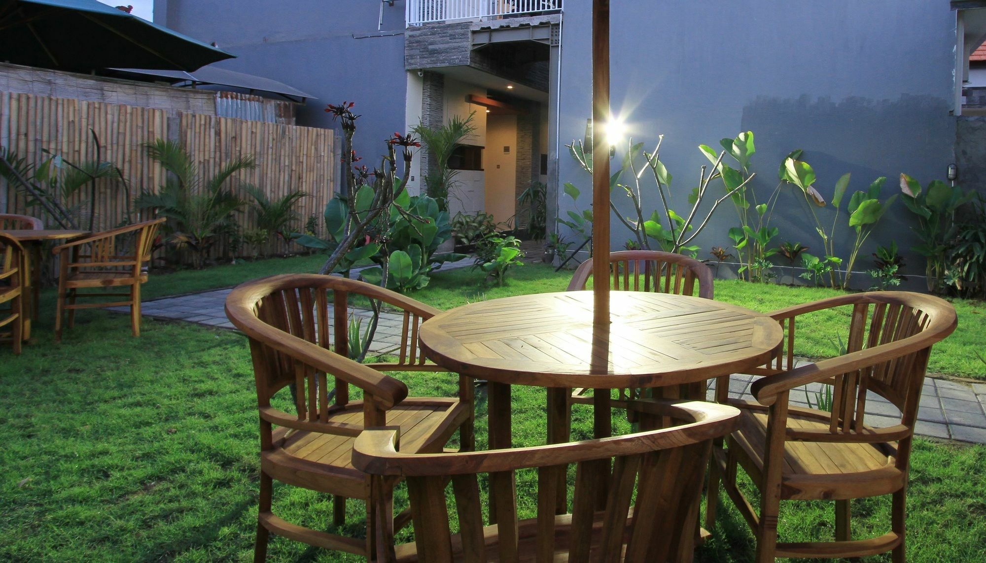 Saren Guest House Canggu المظهر الخارجي الصورة